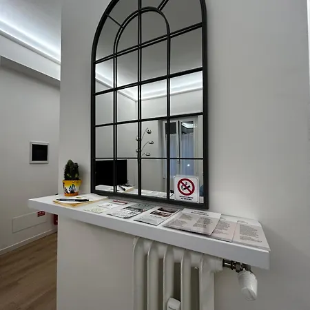 Flatminio Modern & * Rom